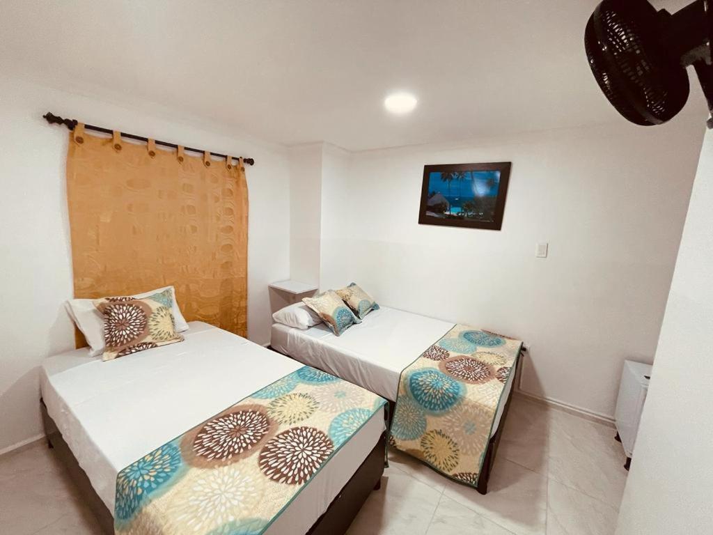 Hotel Eterna Primavera ميديلين المظهر الخارجي الصورة