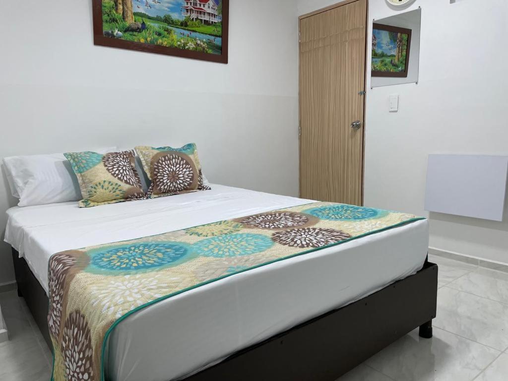 Hotel Eterna Primavera ميديلين المظهر الخارجي الصورة