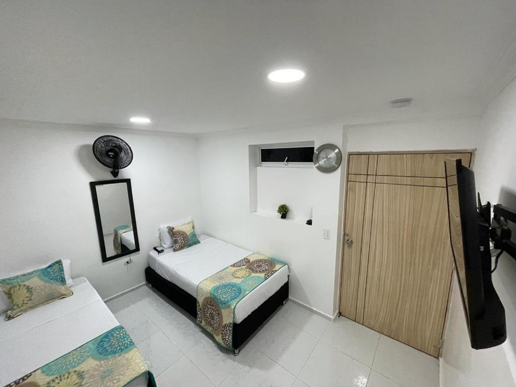 Hotel Eterna Primavera ميديلين المظهر الخارجي الصورة