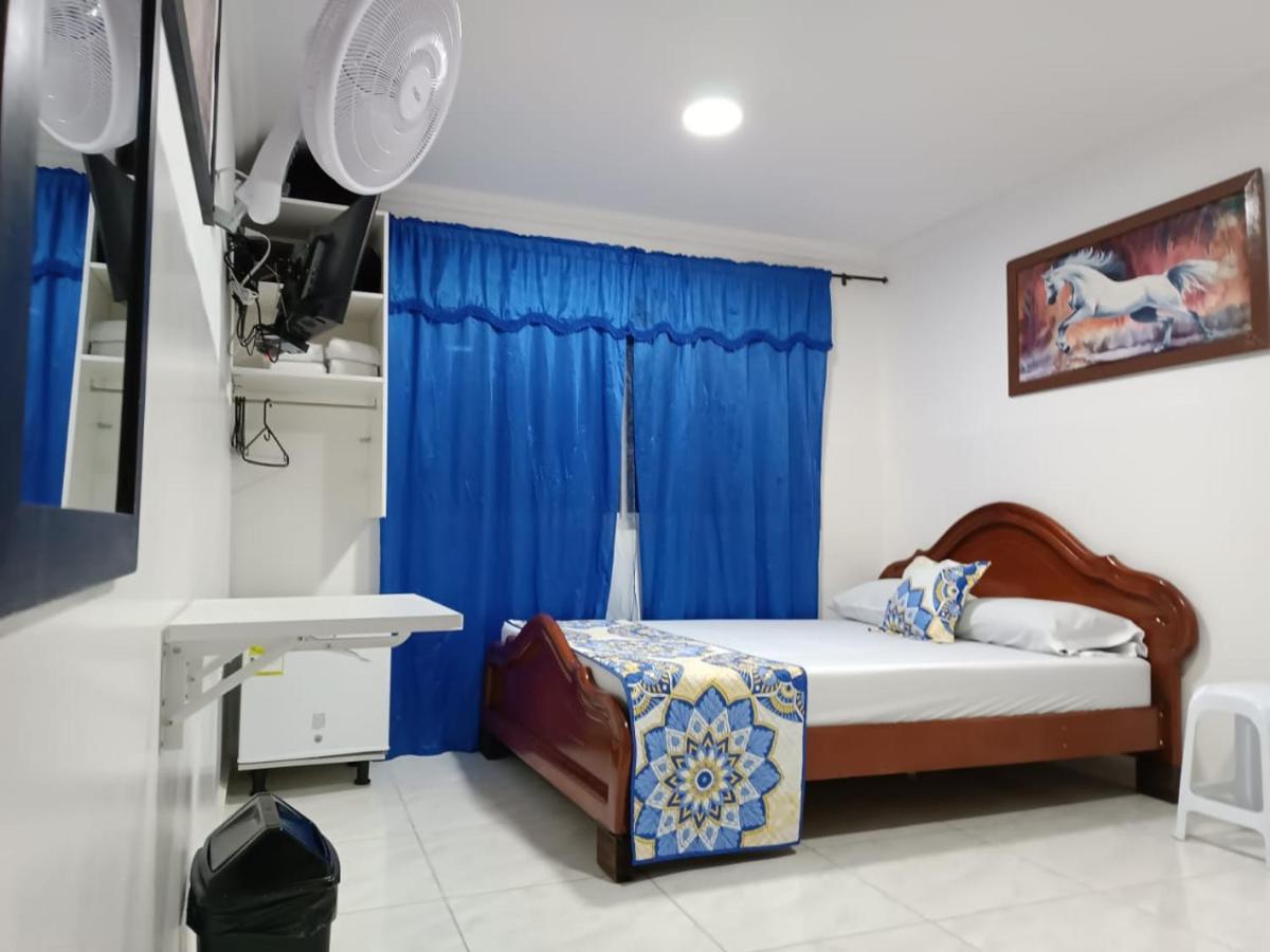 Hotel Eterna Primavera ميديلين المظهر الخارجي الصورة