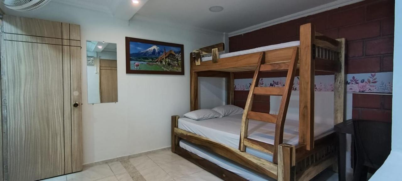Hotel Eterna Primavera ميديلين المظهر الخارجي الصورة